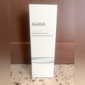 Ahava Time To Clear Facial Mud Exfoliator - Gentle mud-based mask